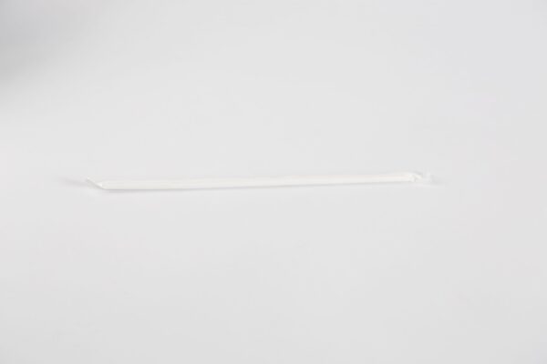 Paille blanche coudée