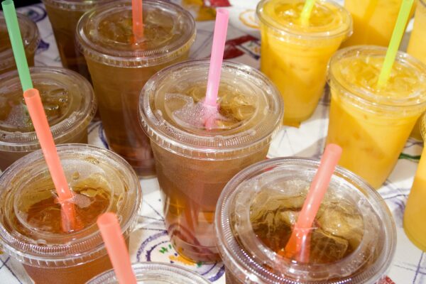 Gobelet à jus transparent en PET - 16 oz - Image 3