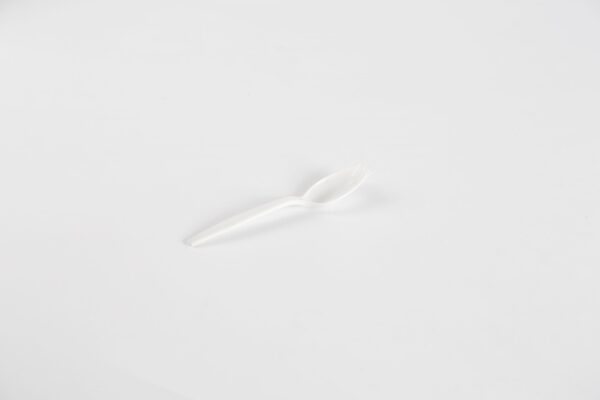 Cuillère-fourchette en plastique blanc